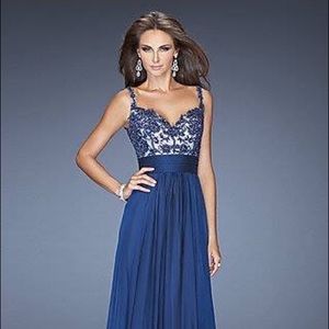 LeFemme Navy Blue Prom Dress. Size 4